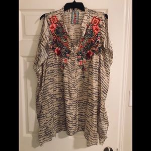 Johnny Was, silk tunic.